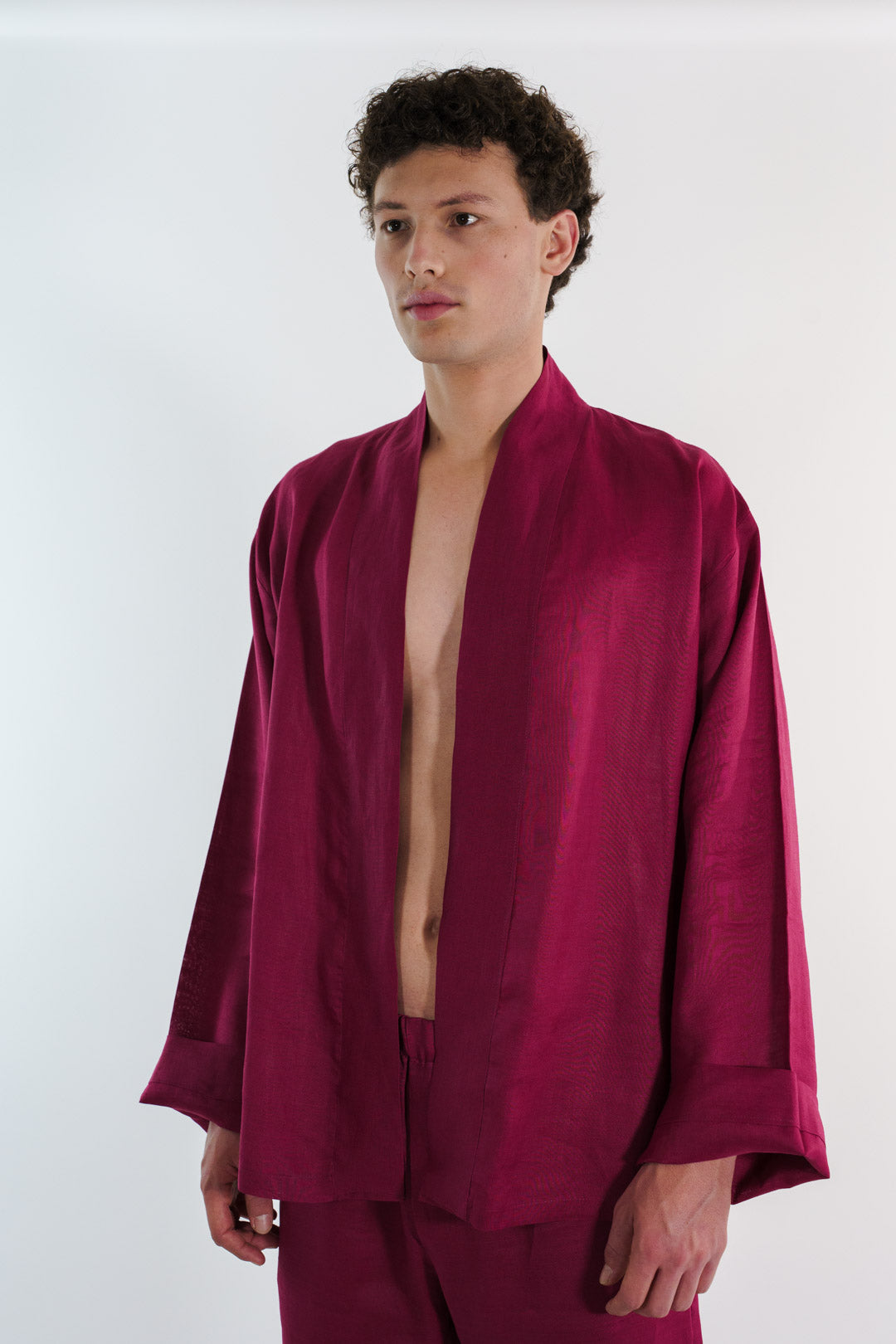KIMONO GANTE LINO TINTO HOMBRE