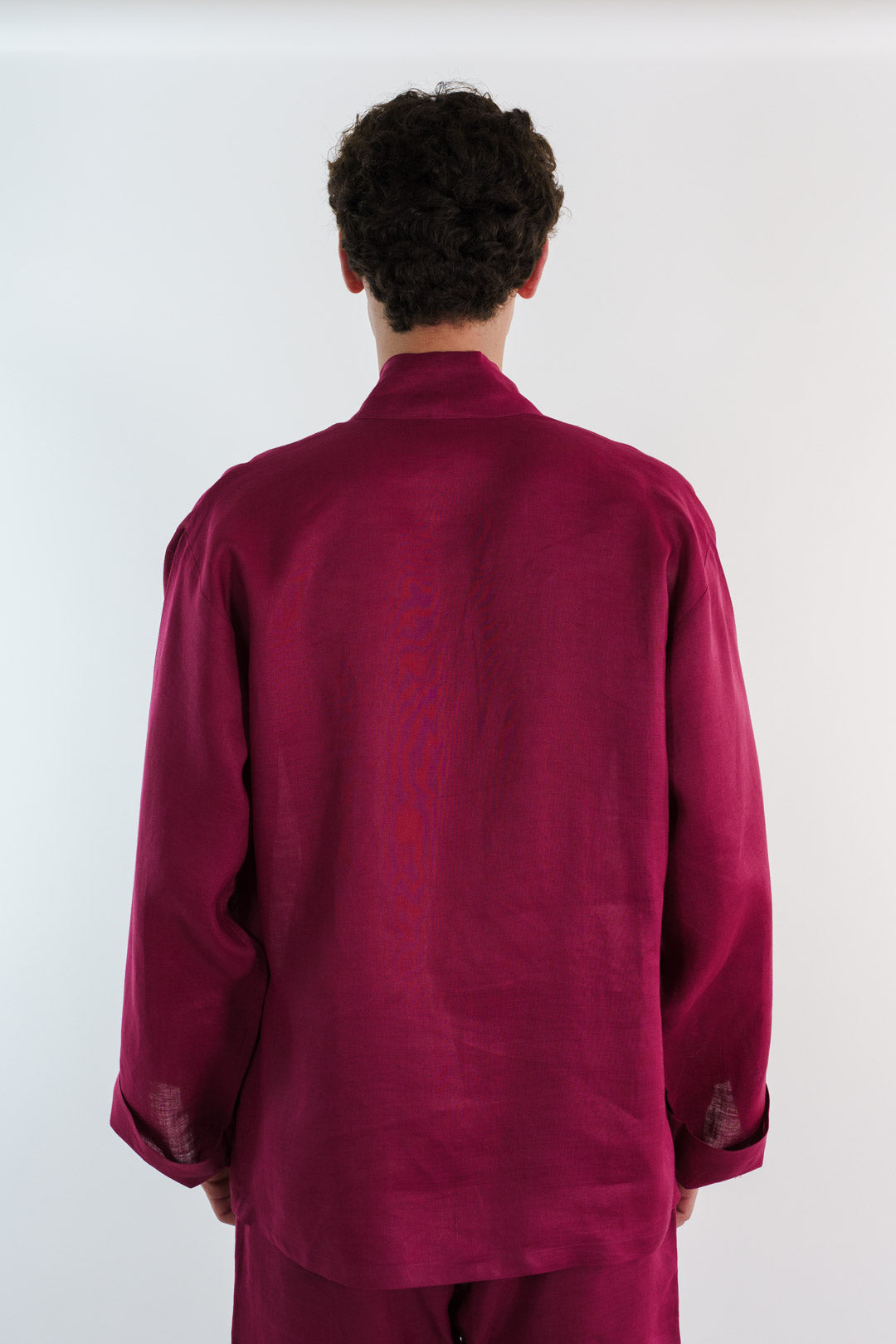 KIMONO GANTE LINO TINTO HOMBRE