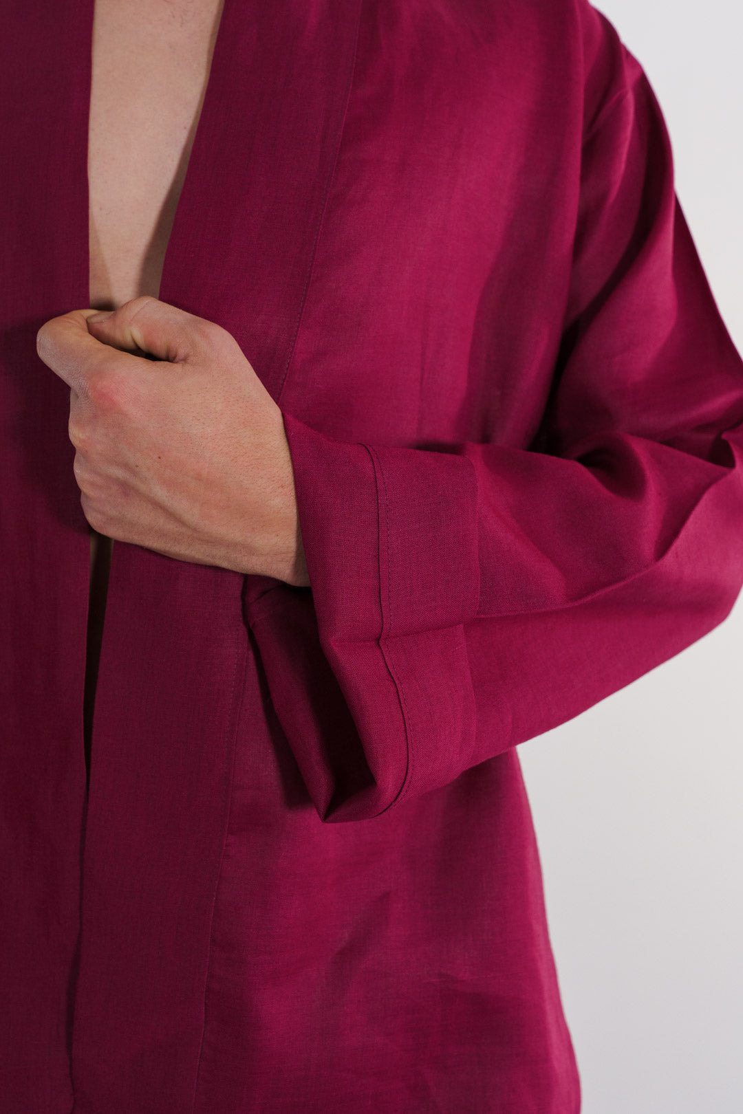 KIMONO GANTE LINO TINTO HOMBRE