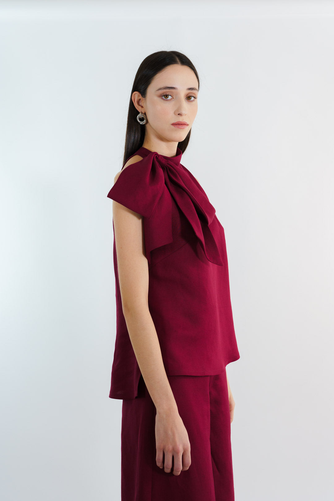BLUSA VALENCIA MOÑO LINO TINTO