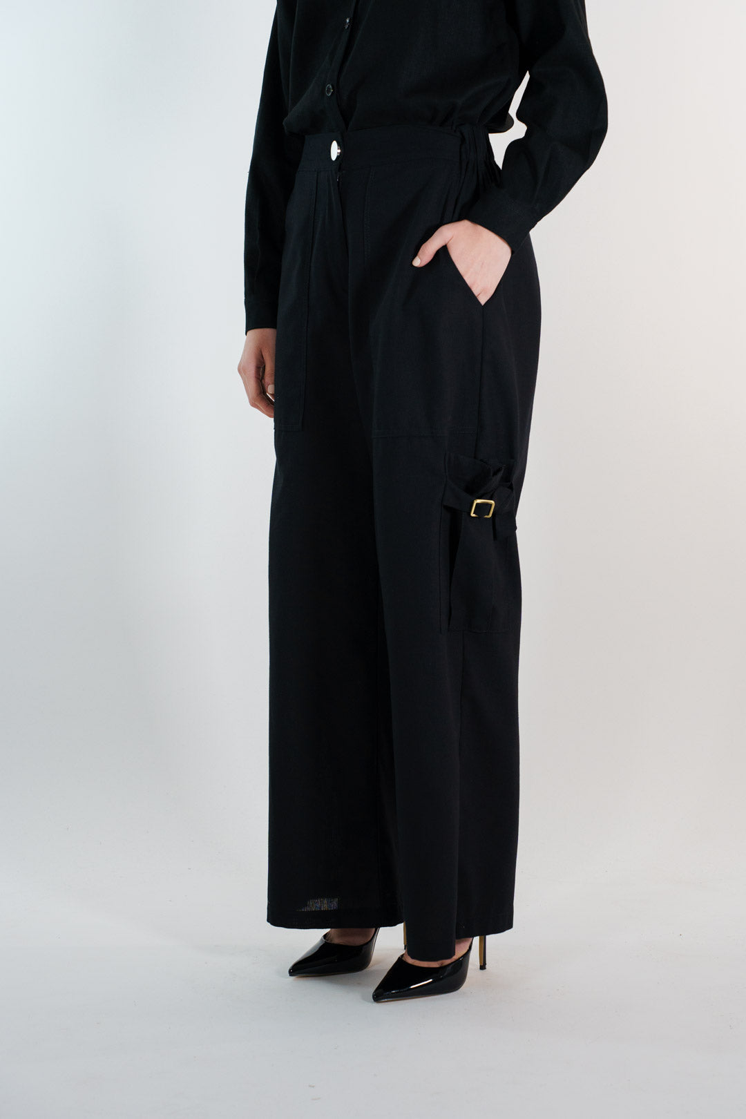 PANTALON CARGO LINO | NEGRO MUJER
