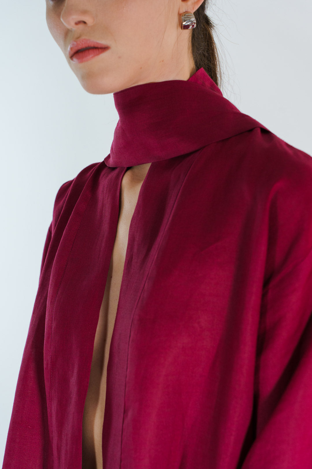 KIMONO GANTE LINO TINTO MUJER con cinturon