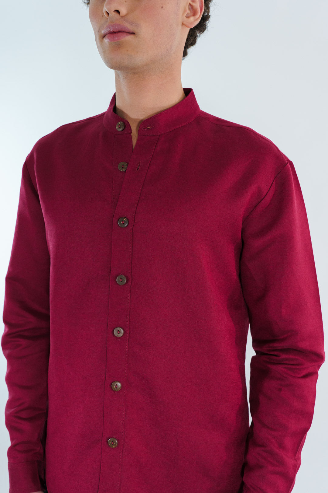 CAMISA LINO CUELLO MAO | TINTO