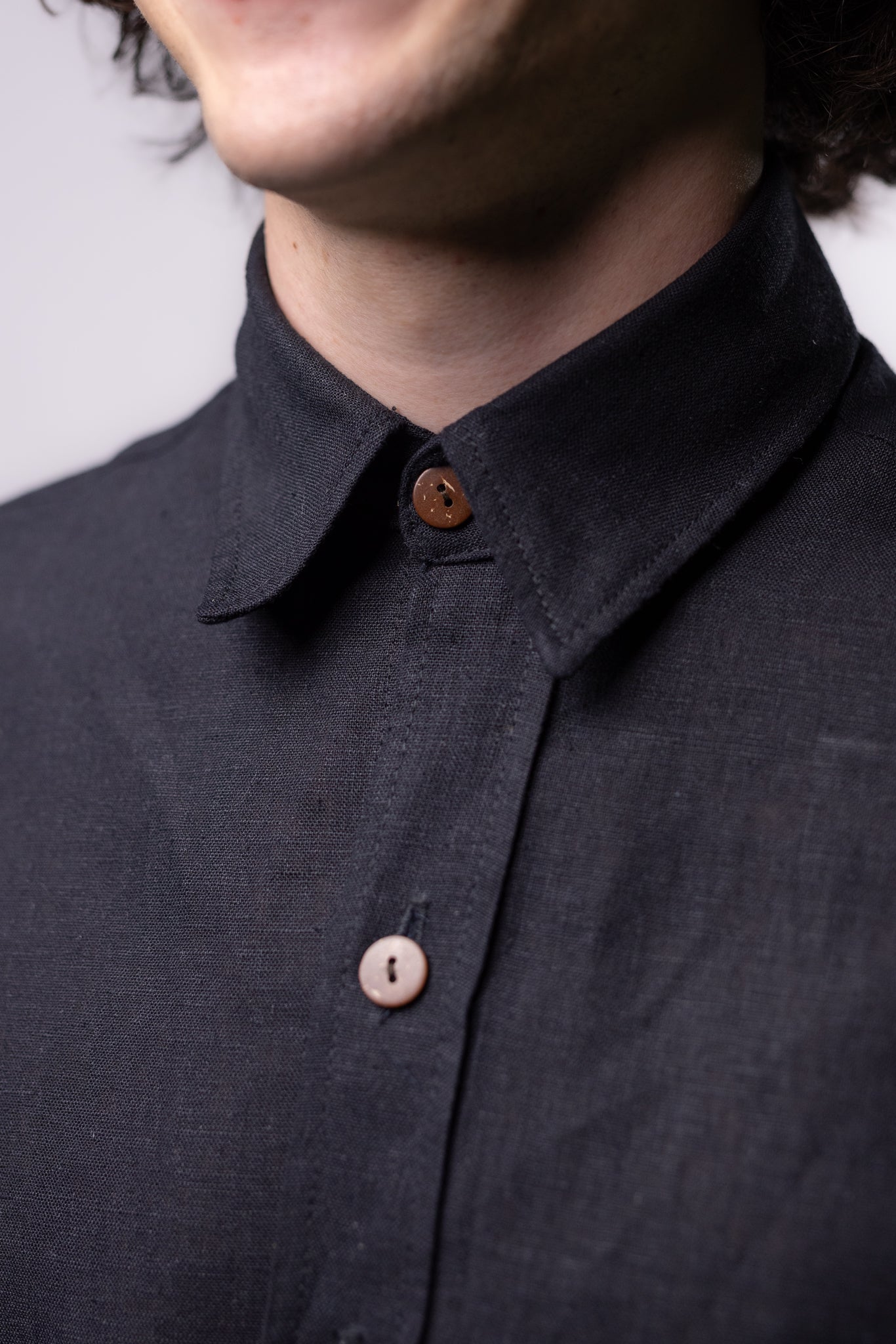 CAMISA LINO DE VESTIR | NEGRO
