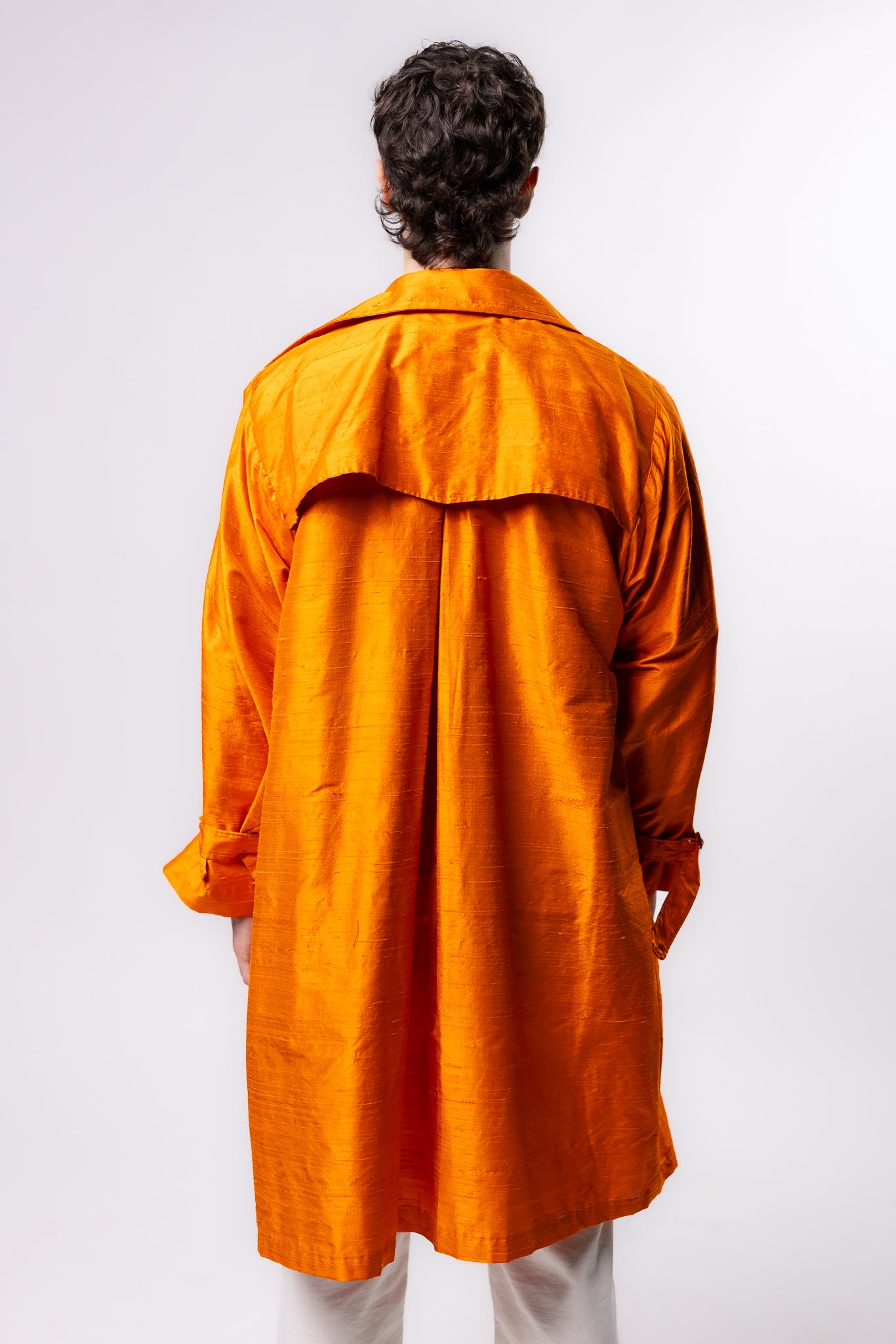 GABARDINA SHANTUNG | NARANJA METALICO HOMBRE