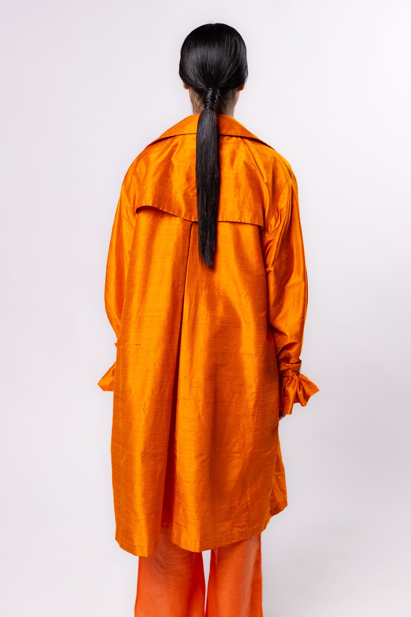 GABARDINA SHANTUNG | NARANJA METALICO MUJER