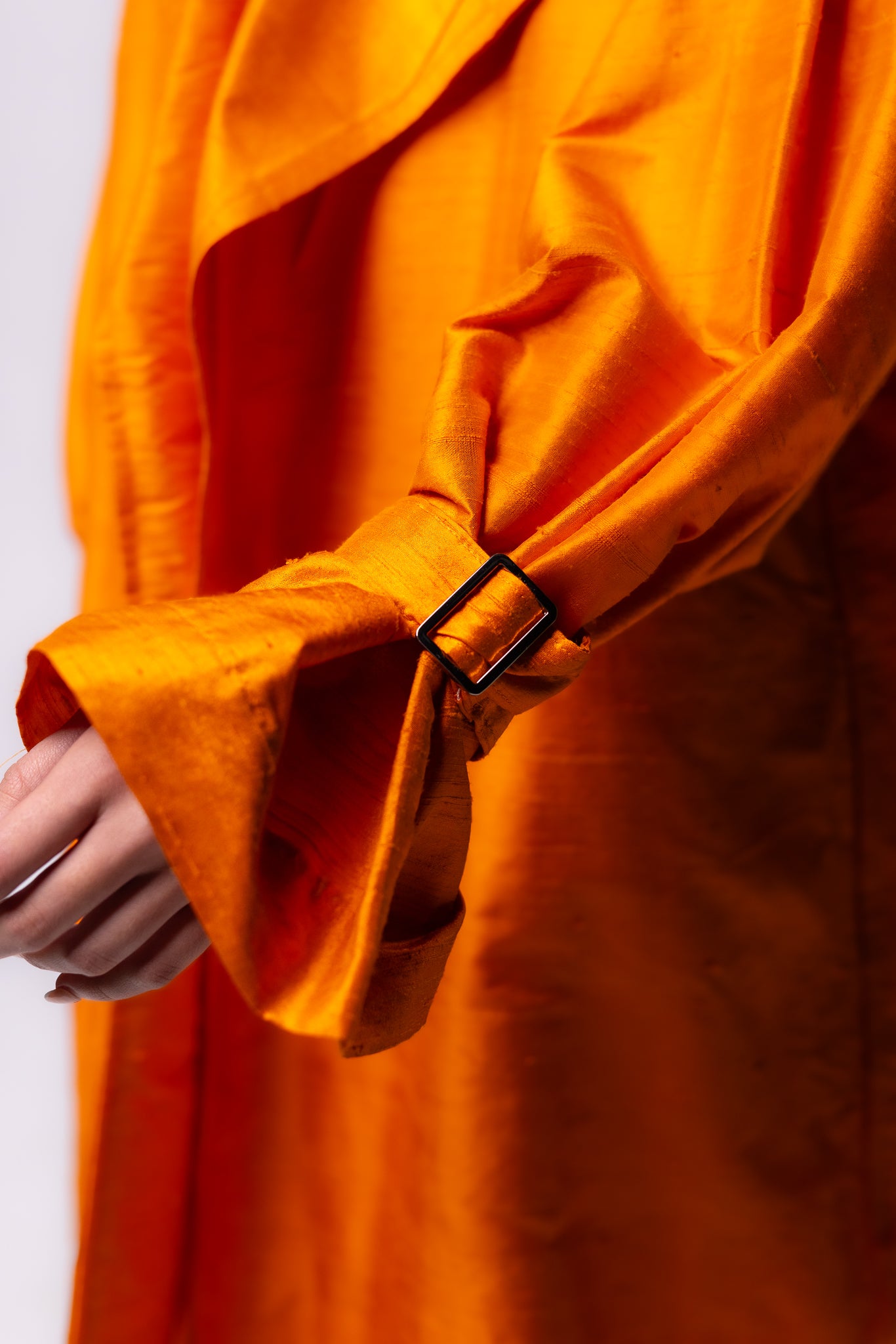 GABARDINA SHANTUNG | NARANJA METALICO MUJER