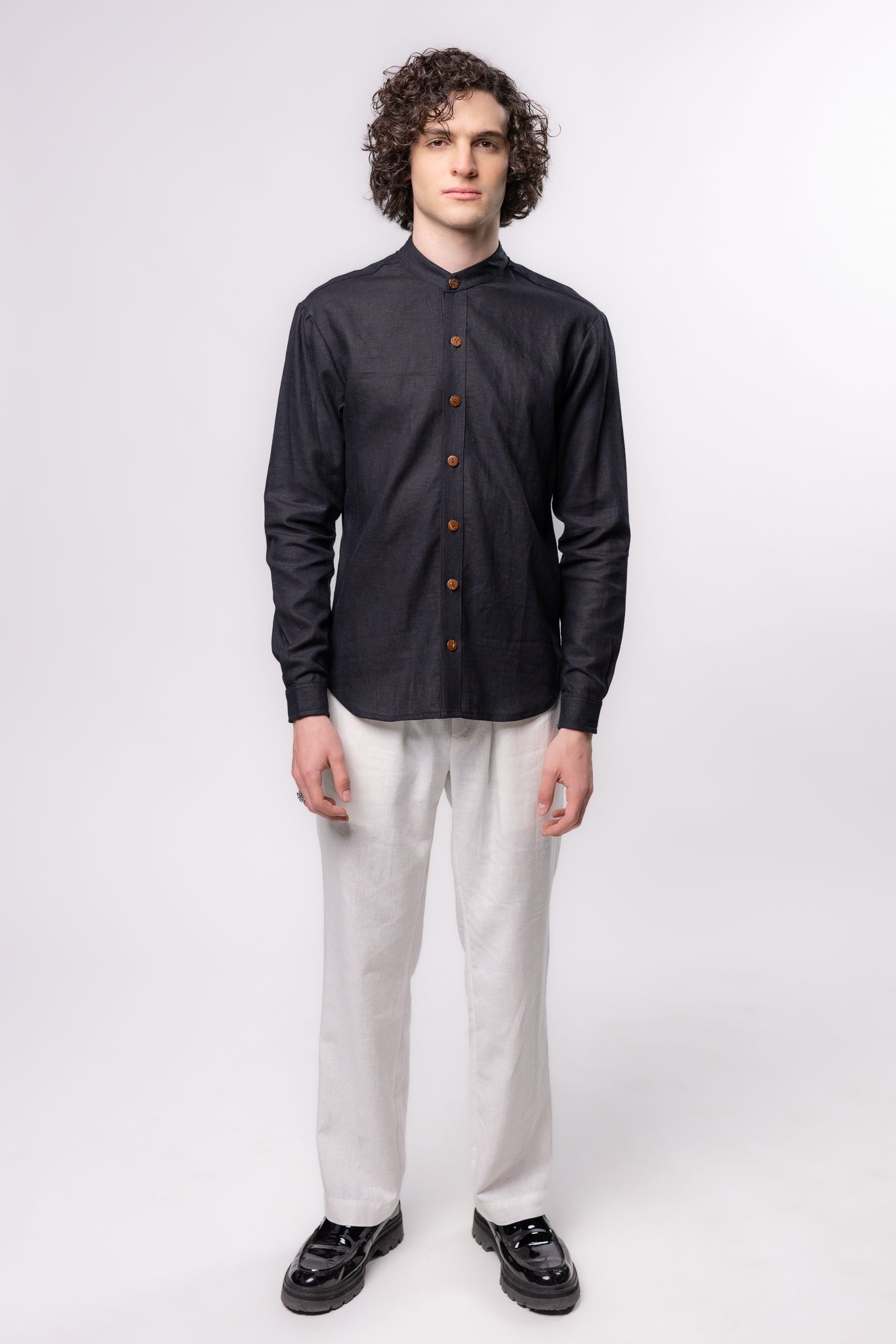 CAMISA LINO CUELLO MAO | NEGRO