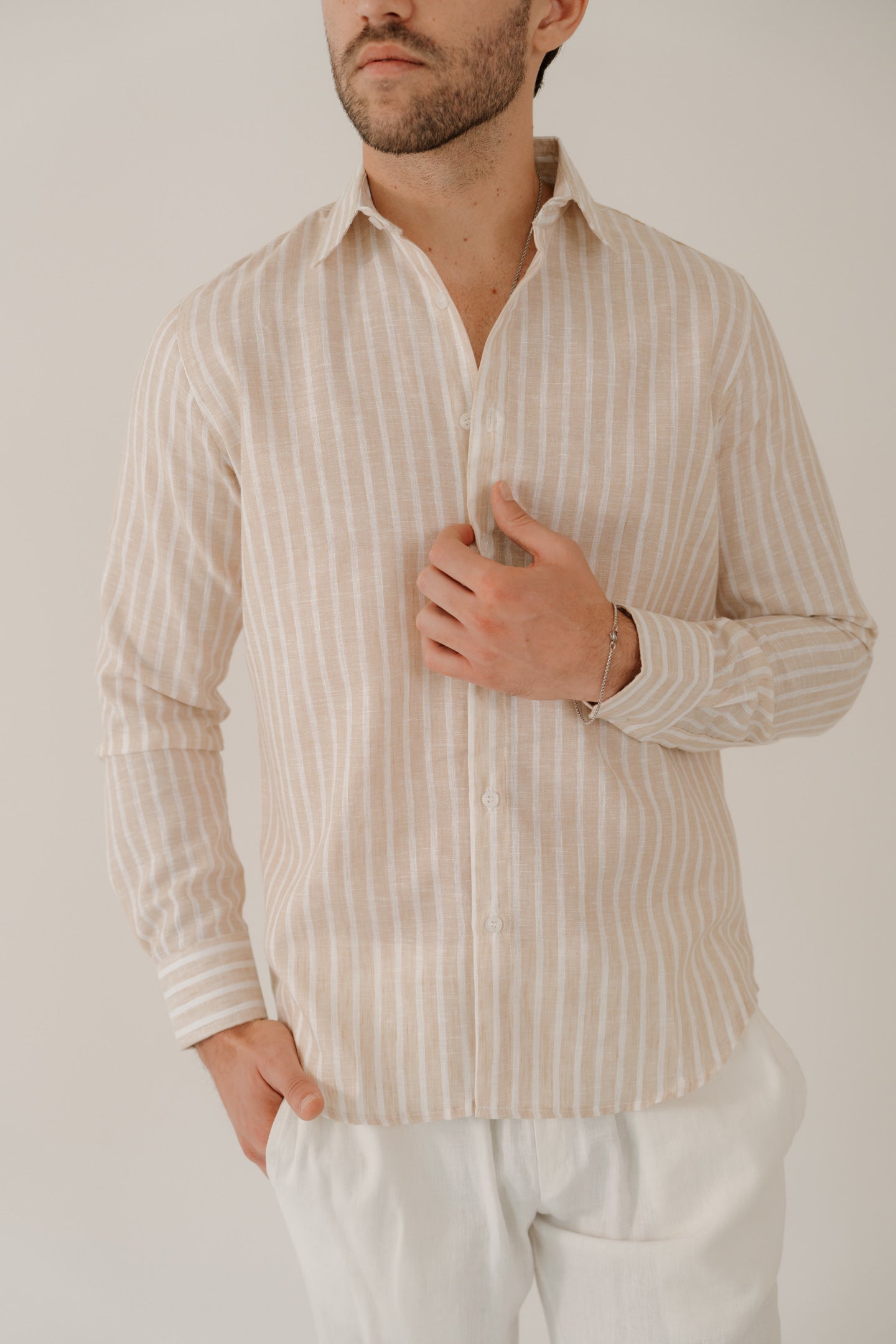 CAMISA DE RAYAS GRUESAS BEIGE